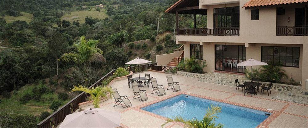 Hotel Rancho La Aurora คาราวากวา ภายนอก รูปภาพ