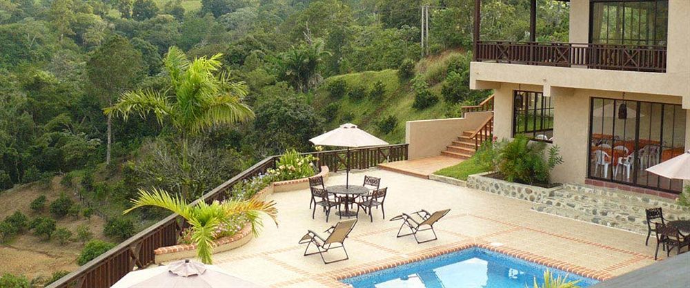 Hotel Rancho La Aurora คาราวากวา ภายนอก รูปภาพ